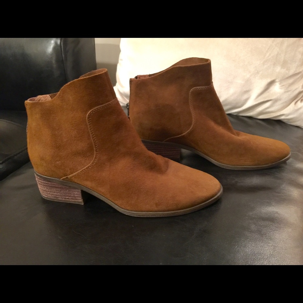 Women’s Lucky boots